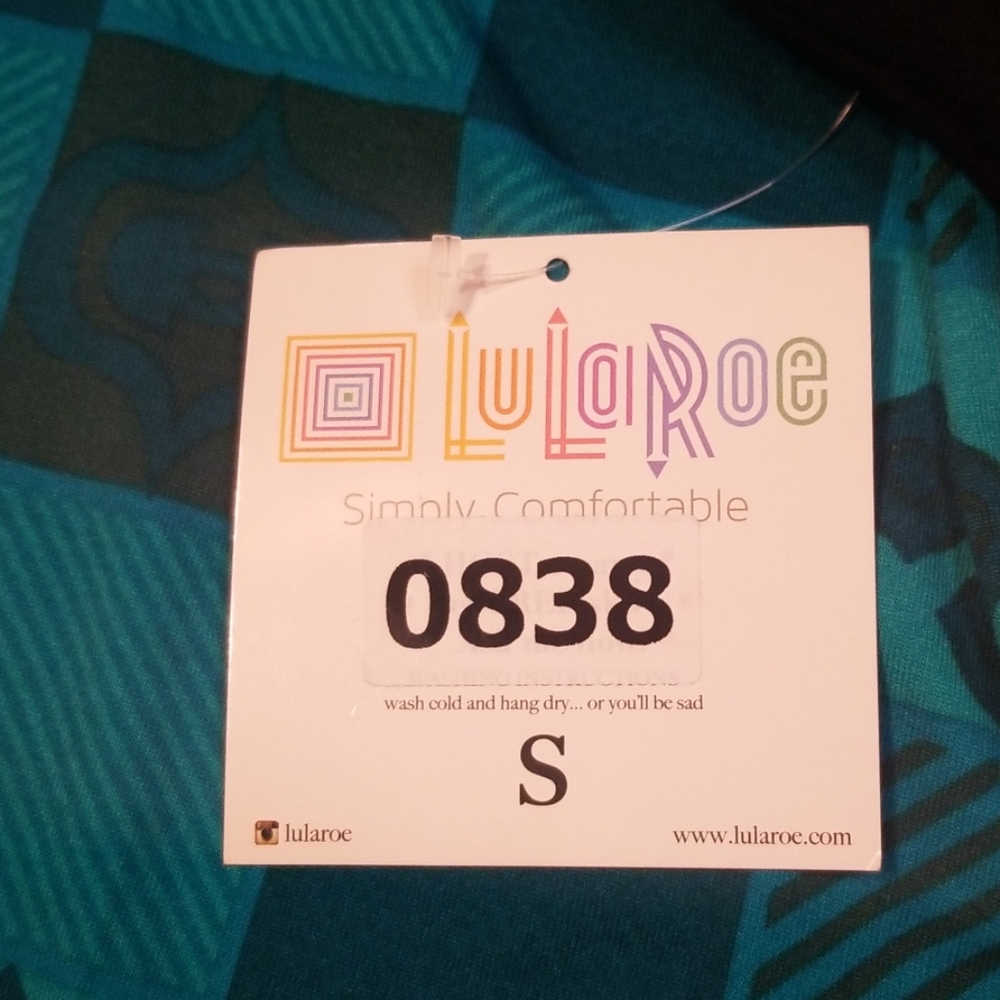 LuLaRoe Randy - Picture 2 of 2